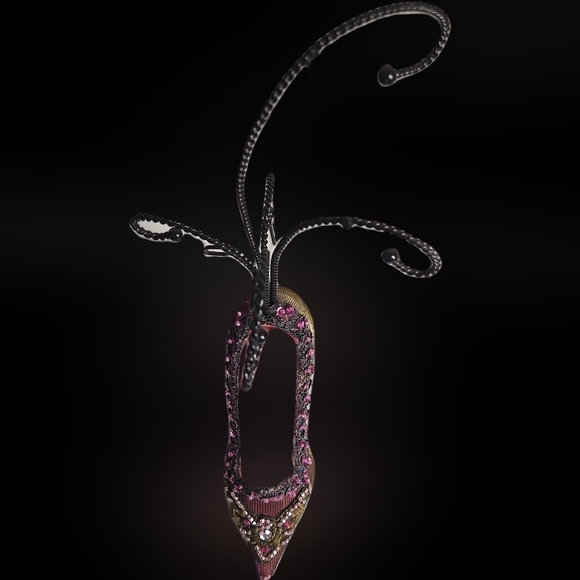 #J28 Fashion Jewelry High Heel Shoe Ring & Necklace Display Stand Organizer - Picture 9 of 14